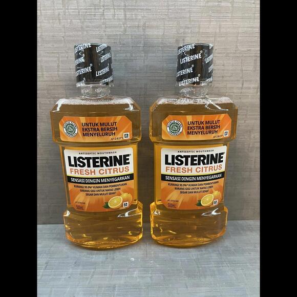 Listerine Ultraclean Fresh Citrus Mouthwash 500mL Pack Of 2Ships Next Day